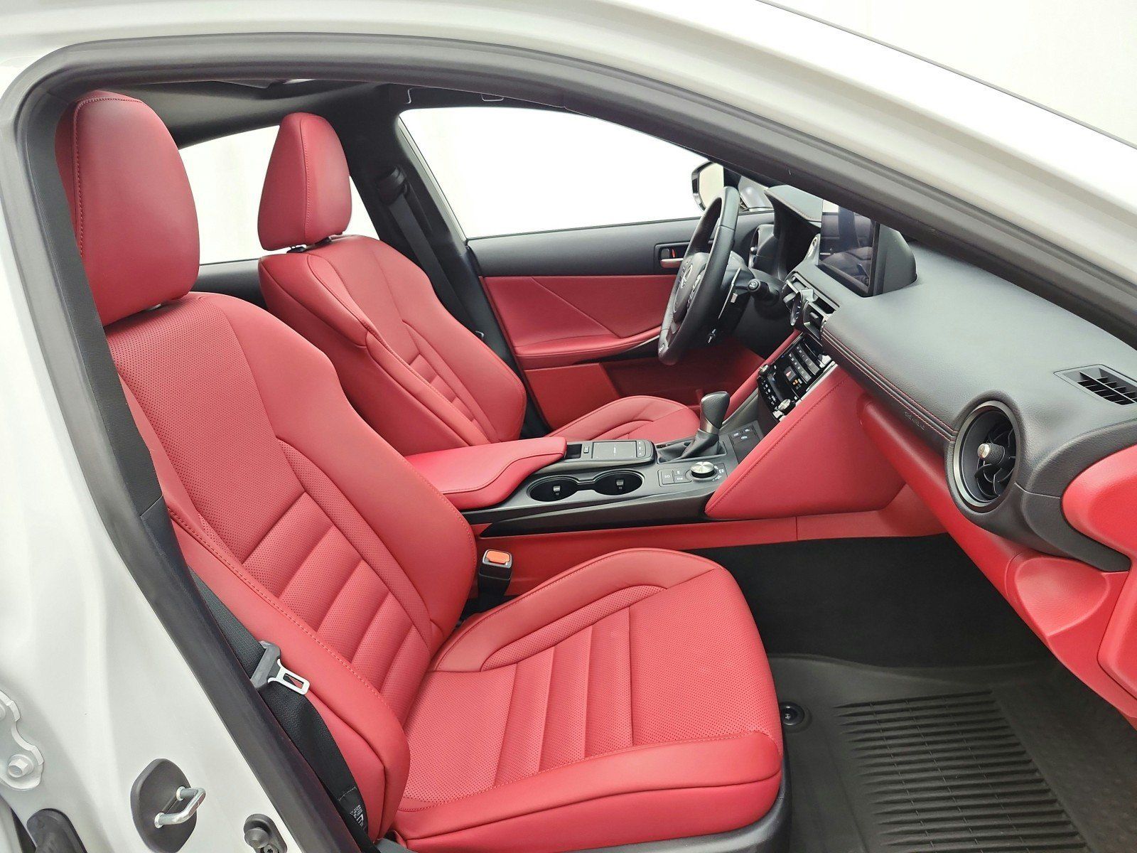 Used 2025 Lexus IS 350 F Sport w/ Navigation Package RWD image 19