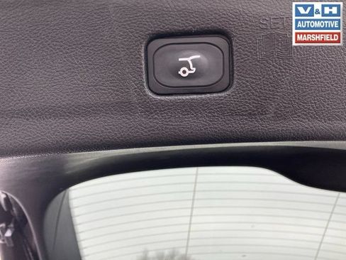 Used 2024 Ford Edge Titanium AWD/4WD image 26