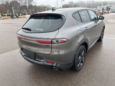 Used 2024 Dodge Hornet R/T w/ R/T Blacktop Package image 8