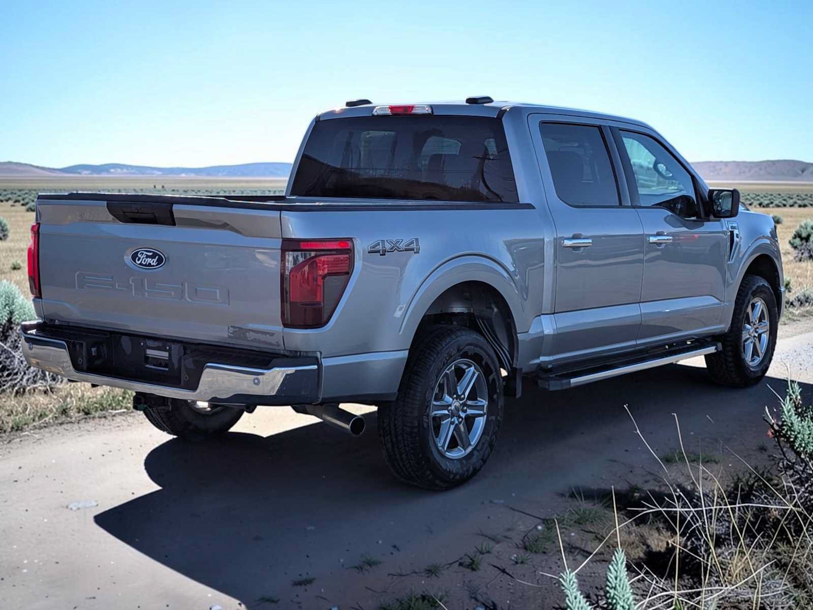 Used 2025 Ford F150 XLT w/ Equipment Group 301A Standard AWD/4WD image 5