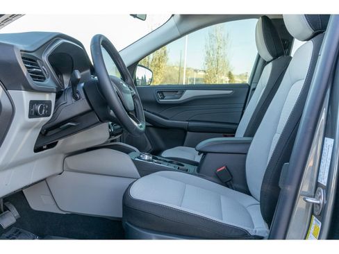 Used 2025 Ford Escape Active w/ Tech Pack #1 image 15