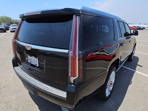 Used 2019 Cadillac Escalade ESV Platinum AWD/4WD image 5