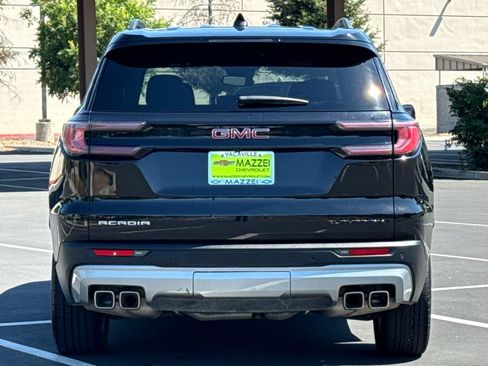 Used 2024 GMC Acadia Elevation FWD image 12