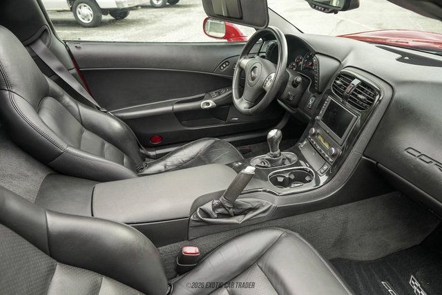 Used 2008 Chevrolet Corvette Coupe RWD image 36