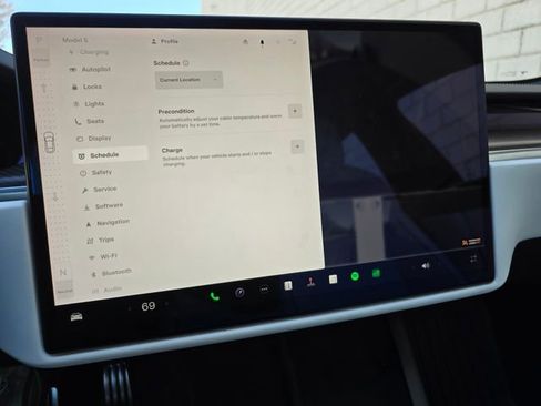 Used 2021 Tesla Model S Plaid image 50
