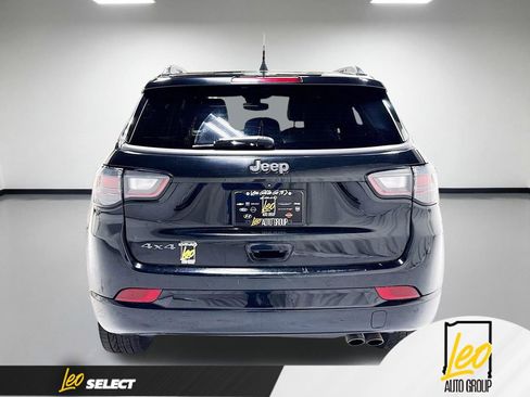 Used 2022 Jeep Compass High Altitude AWD/4WD image 9