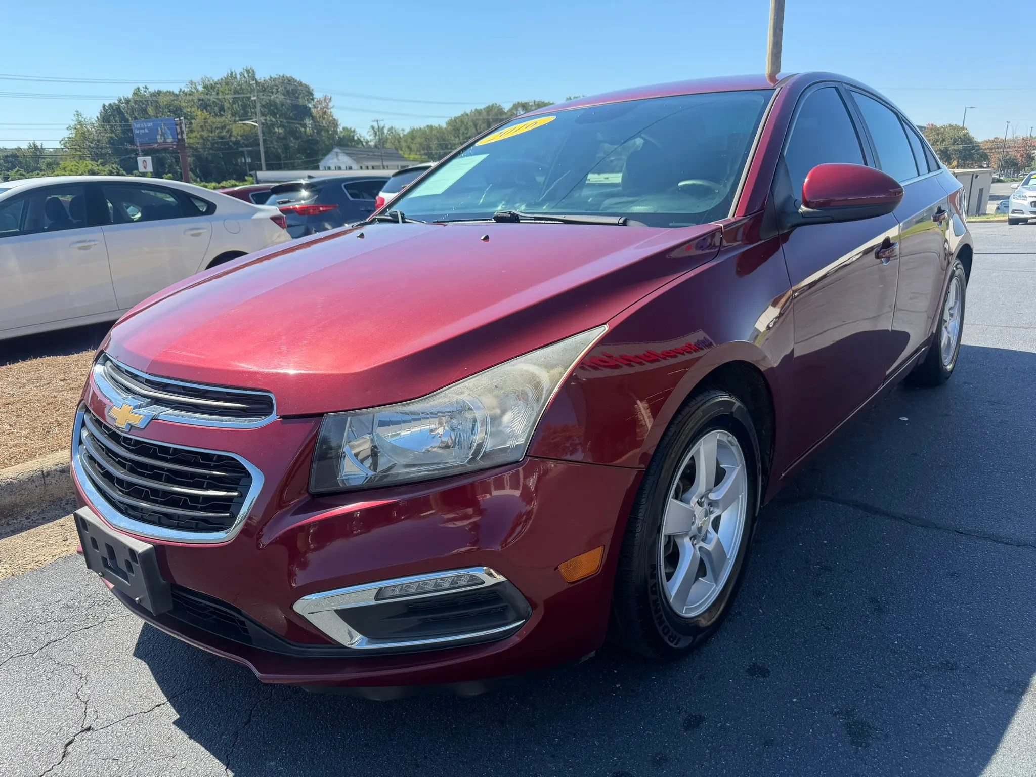 Used 2016 Chevrolet Cruze LT FWD image 3