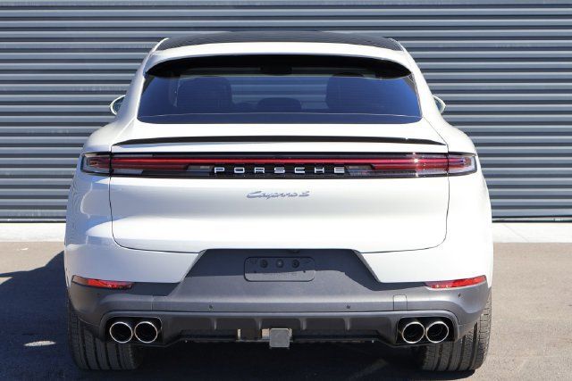 Used 2026 Porsche Cayenne S AWD/4WD image 10