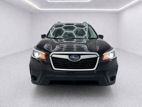 Used 2019 Subaru Forester Premium w/ All-Weather Package AWD/4WD image 8