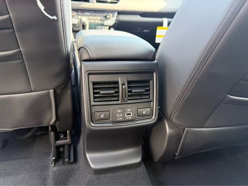 New 2026 Subaru Outback Touring image 28