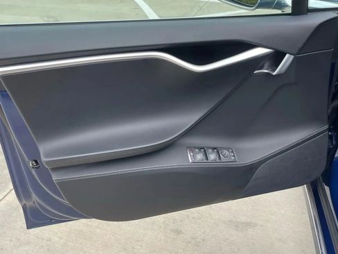 Used 2018 Tesla Model S 75D image 28