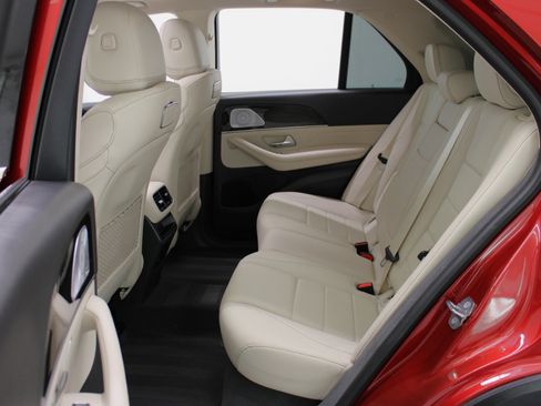 Used 2020 Mercedes-Benz GLE 350 w/ Premium Package image 38