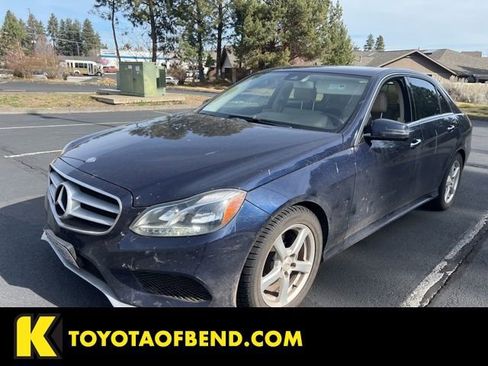 Used 2016 Mercedes-Benz E 350 4MATIC Sedan image 1