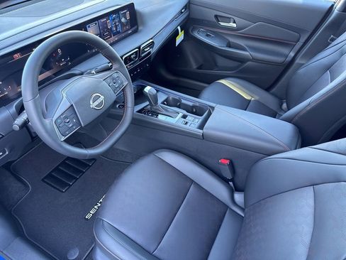 New 2026 Nissan Sentra SR w/ SR Premium Package image 10