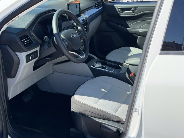 Used 2025 Ford Escape Active FWD image 11