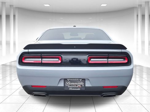 Used 2022 Dodge Challenger SXT w/ Blacktop Package image 4