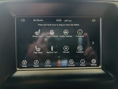 Used 2019 Jeep Grand Cherokee Laredo AWD/4WD image 49