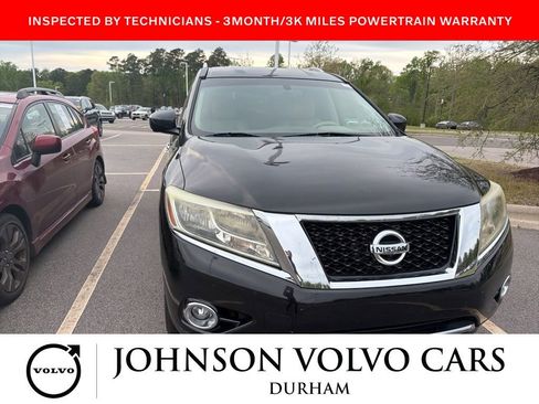 Used 2015 Nissan Pathfinder SL w/ SL Tech Package image 4