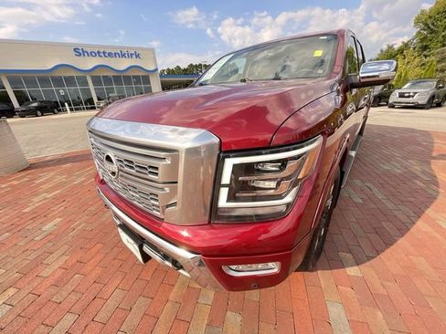 Used 2023 Nissan Titan Platinum Reserve w/ Moonroof Package RWD image 26