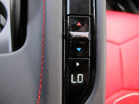 Used 2023 Chevrolet Corvette Stingray Coupe w/ Z51 Performance Package RWD image 16