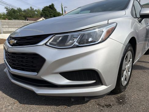 Used 2016 Chevrolet Cruze LS FWD image 14