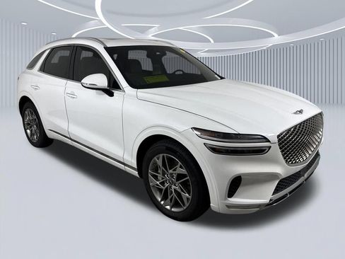 Certified 2025 Genesis GV70 2.5T w/ Select Package AWD/4WD image 1