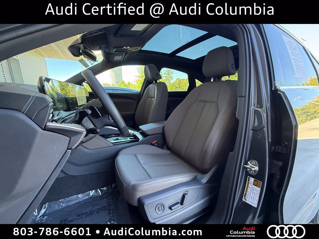 Certified 2025 Audi Q5 Premium w/ Convenience Package AWD/4WD image 5
