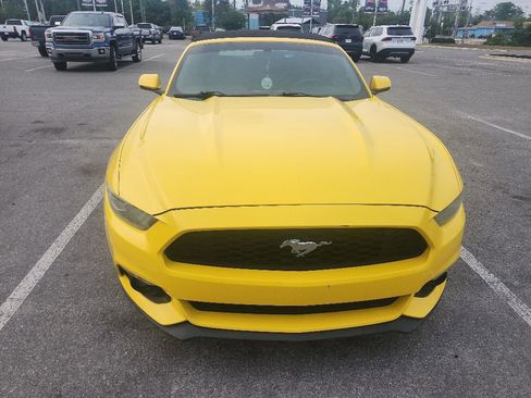 Used 2016 Ford Mustang Premium RWD image 13