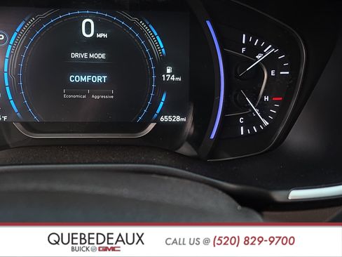 Used 2020 Hyundai Santa Fe SEL image 17