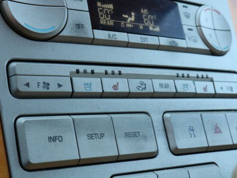 Used 2008 Lincoln Navigator 4WD image 30