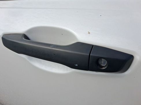 Used 2019 Honda CR-V LX image 16