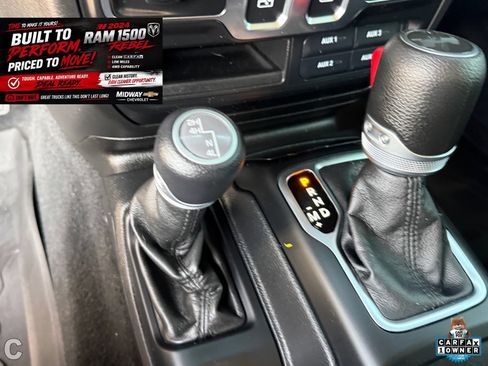 Used 2022 Jeep Wrangler Sport AWD/4WD image 22