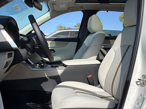 New 2026 MAZDA CX-90 Plug-In Hybrid w/ Premium Plus AWD/4WD image 23