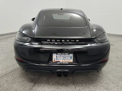Used 2018 Porsche 718 Cayman GTS RWD image 17
