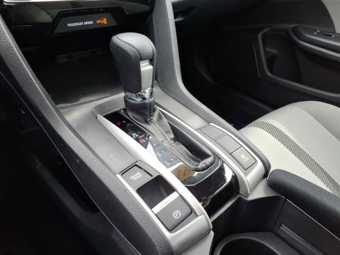 Used 2018 Honda Civic EX image 22