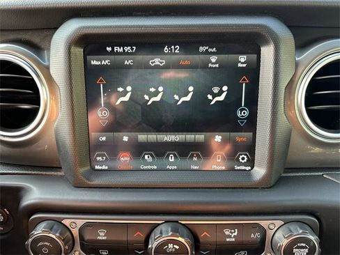 Used 2023 Jeep Gladiator Overland image 23