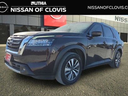 Used 2022 Nissan Pathfinder SL w/ Cargo Package