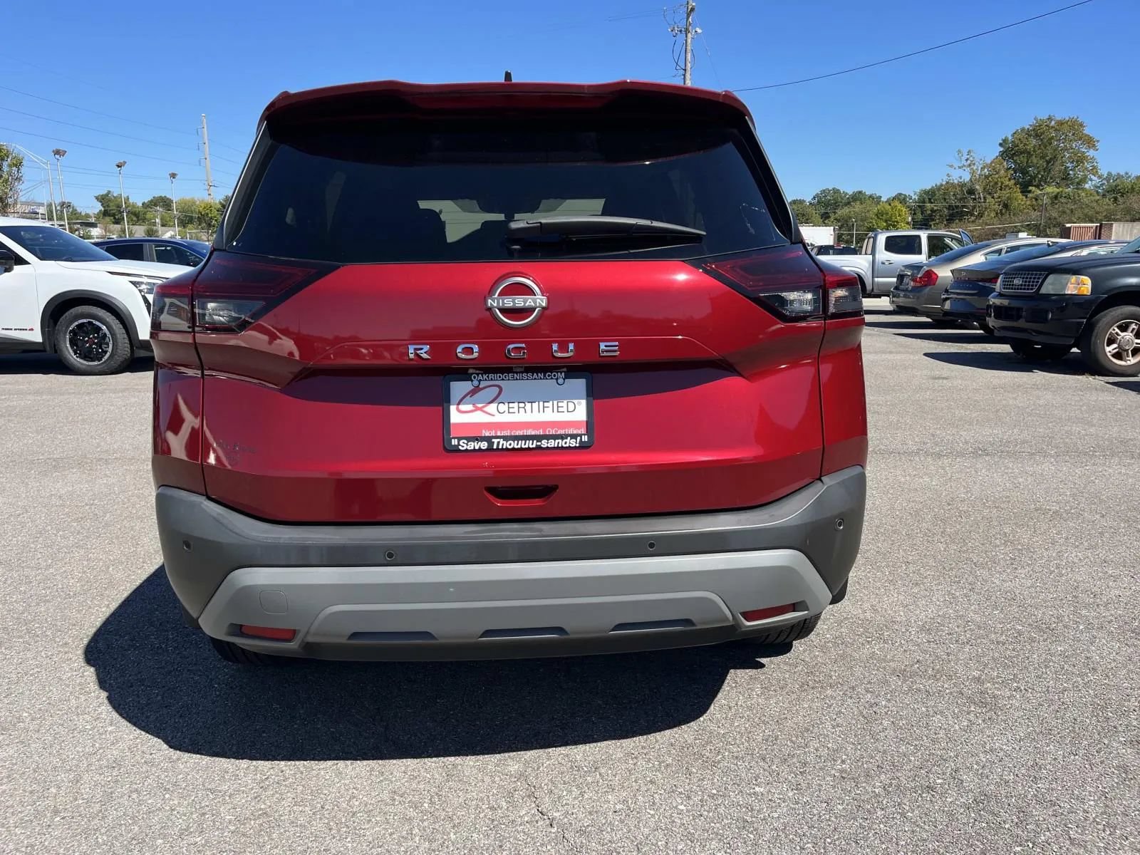 Used 2023 Nissan Rogue S FWD image 32