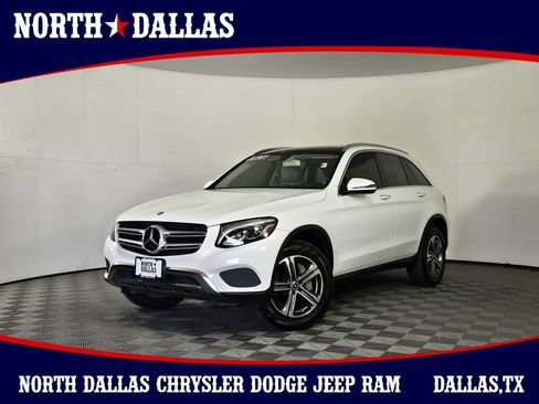 Used 2019 Mercedes-Benz GLC 300 4MATIC w/ Premium Package image 1