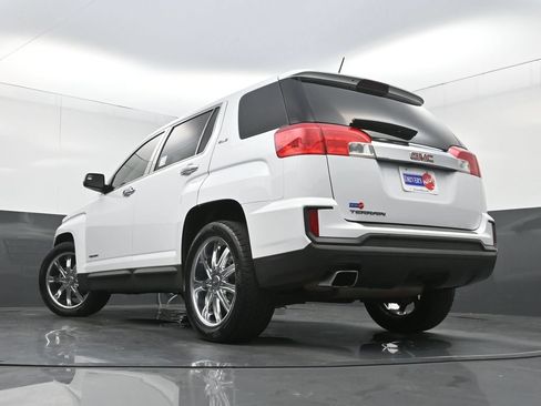 Used 2016 GMC Terrain SLE FWD image 24
