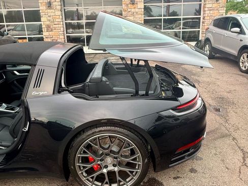 Used 2021 Porsche 911 Targa 4S w/ Premium Package AWD/4WD image 29