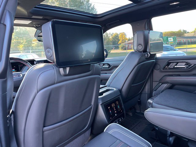 Used 2025 GMC Yukon AT4 Ultimate w/ LPO, Floor Liner Package AWD/4WD image 12