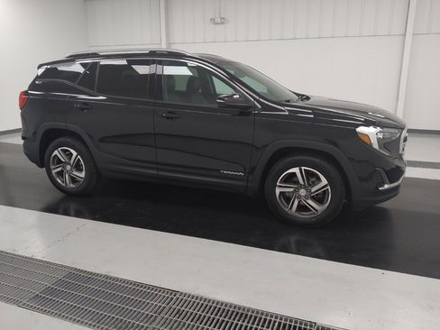 Used 2019 GMC Terrain SLT FWD image 11