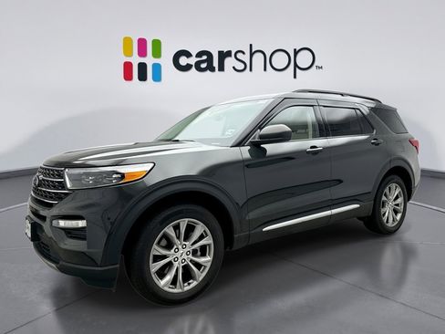 Used 2023 Ford Explorer XLT w/ Equipment Group 202A image 1