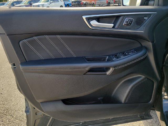 Certified 2024 Ford Edge ST w/ Equipment Group 401A AWD/4WD image 17