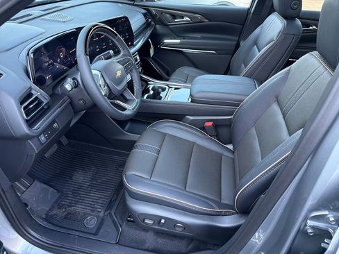 New 2026 Chevrolet Traverse High Country w/ LPO, Floor Liner Package image 14