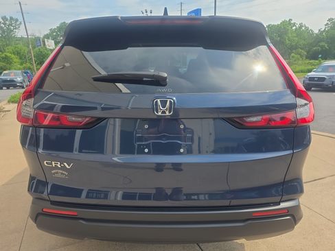 Used 2024 Honda CR-V EX image 6