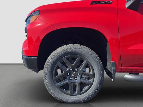New 2026 Chevrolet Silverado 1500 Custom Trail Boss w/ Turbomax Blackout Package AWD/4WD image 18
