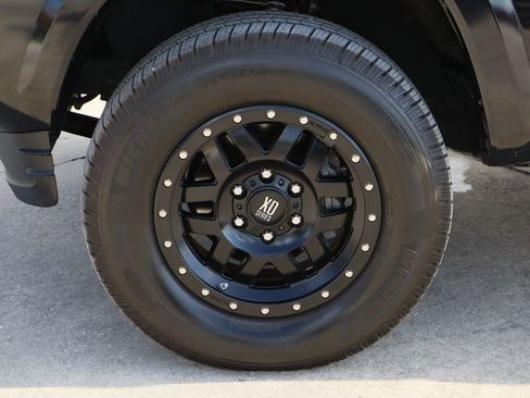 Used 2019 Toyota Tacoma SR5 image 29