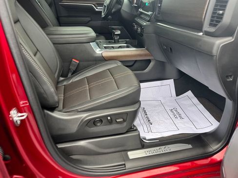 Used 2023 Chevrolet Silverado 1500 High Country w/ Technology Package image 31